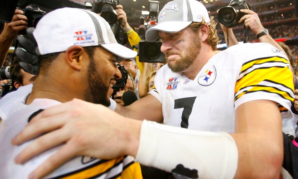 PsychOutGaming's tweet photo. You were here the first game i’ve ever watched and you’re still here today. While everything aspect of my life changed from Kindergarten through now in college, you were the one constant. And for that, thank you QB1. Thank you Ben. #HereWeGo @_BigBen7 @steelers https://t.co/cYAnqZlTow