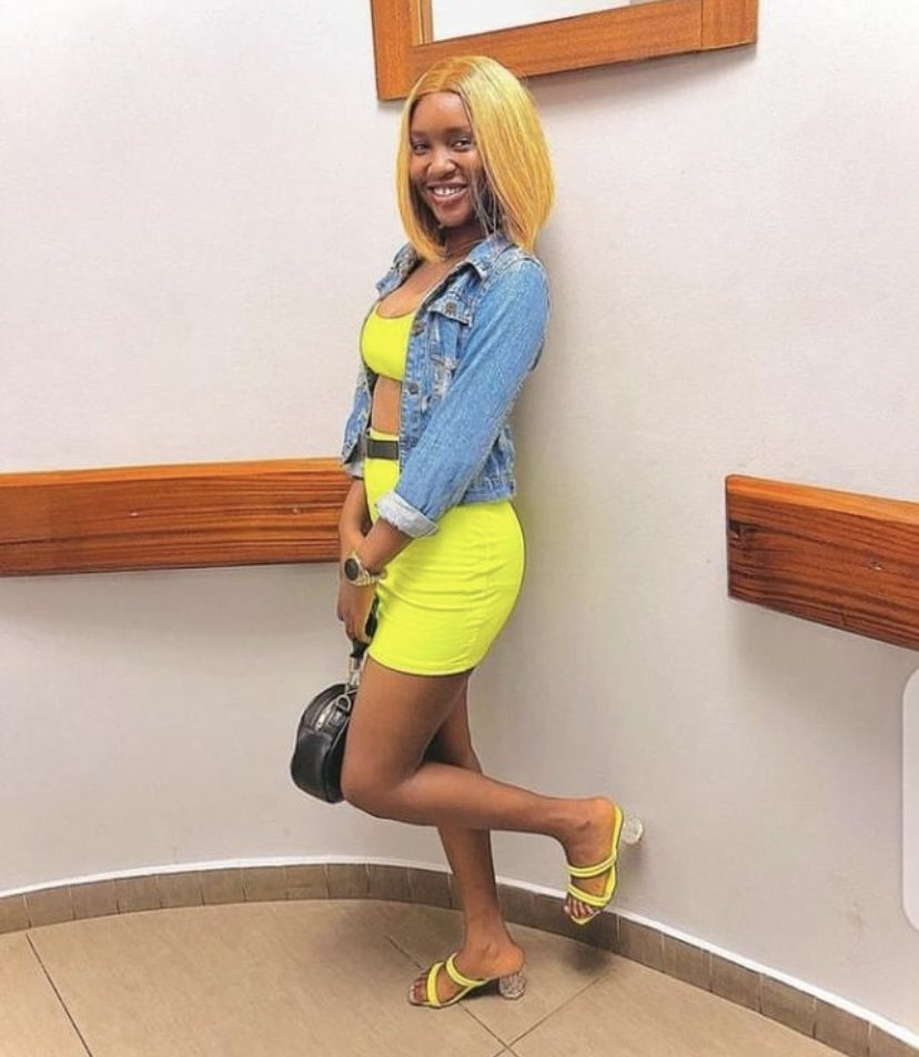 Fact__Magazine's tweet image. Entrepreneur, blogger and make up artist @irena_freeman8 is starting the 2022 as fresh as possible