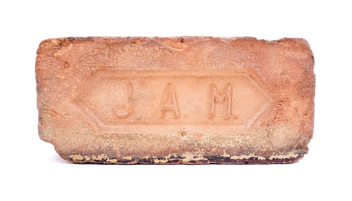 dimensionscf's tweet photo. J.A.M. by Cat Marchese @citybonez 

Print sizes available:
• 60x35
• 40x24
• 30x18
• 20x12

#brickcollector #art #artists #history #torontohistory #toronto #torontopast #reclaimedbricks #RiversideTO #bricks #brickart #homedecor #interiordesign https://t.co/lpFAJgfgtk