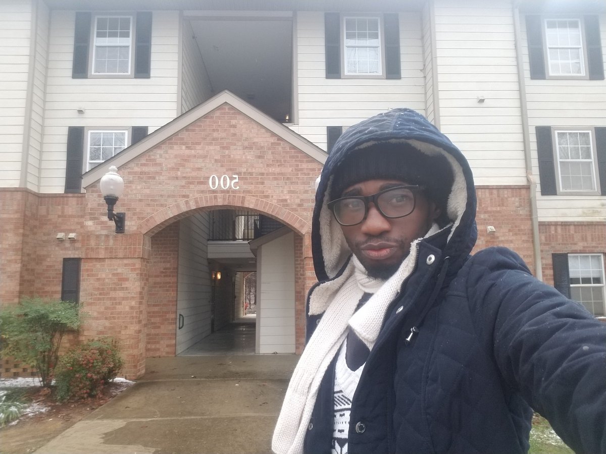 When you see snow for the first time🙈