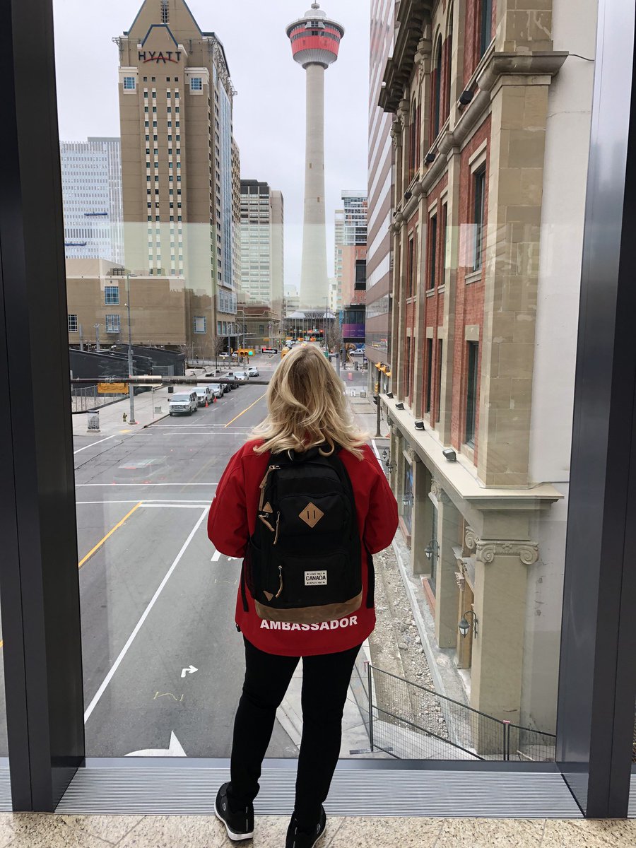 downtowncalgary's tweet photo. DEADLINE EXTENDED ❗️ We're looking for Ambassadors to join the #DowntownCalgary team. 

Know a friendly "people person" with a knack for making Calgarians feel welcome? Tell them to check out the job posting here and apply by January 8 👉https://t.co/M0vEvf48A7 https://t.co/ebtXgM4opa