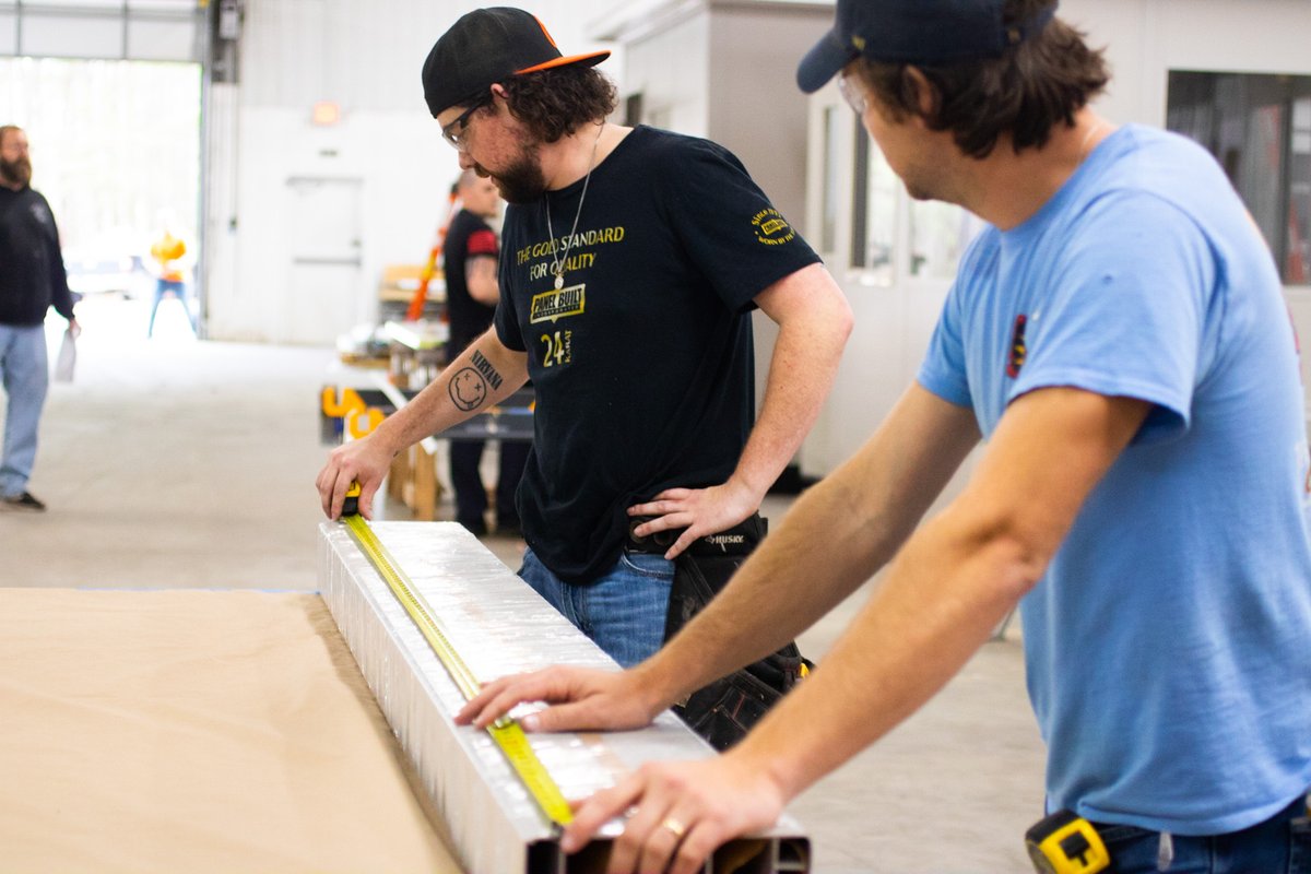 PanelBuilt's tweet photo. Modular Prefabricated buildings have the advantage of having the the entire structure manufactured off-site, ready to install.
Cody and Abe here are a couple of experts!
#buildmodular #modularmanufacturing
https://t.co/ZY3wUqOvK0 https://t.co/siVXiglSKm