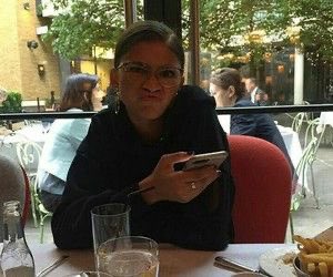 MJJONESMICHELLE's tweet photo. ściągnęłam od nicka 

pov: i’m your girlfriend https://t.co/Fr6jJEE74N