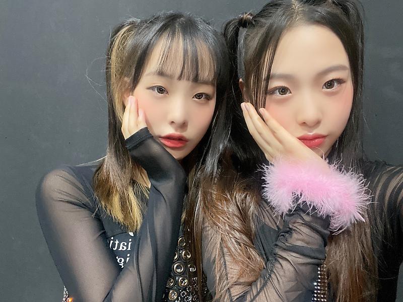 chsoobinpics's tweet photo. seonyou and soobin friendship is sooo ahkakqkata cute😩 https://t.co/Gly1KZXX6g
