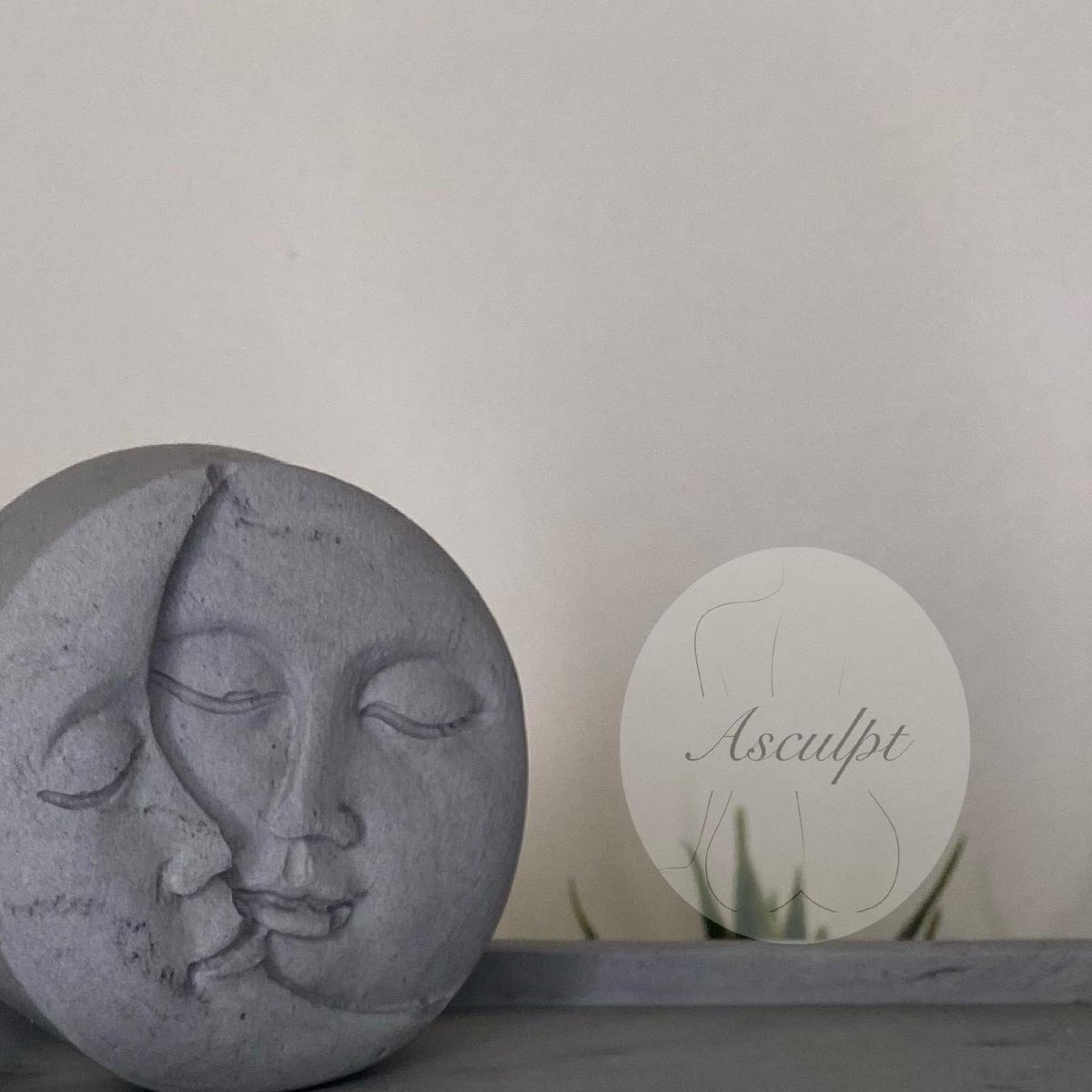 ASCULPT10's tweet photo. Handmade coaster &amp; mini Thea ornament 🤍 https://t.co/Yw6hHwdjvV https://t.co/i89f0Yz6nm
