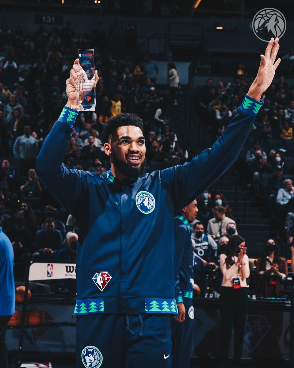 Timberwolves's tweet photo. November NBA Cares Community Assist Award Winner.

RT to vote @KarlTowns to #NBAAllStar https://t.co/YdyRhzLdDZ