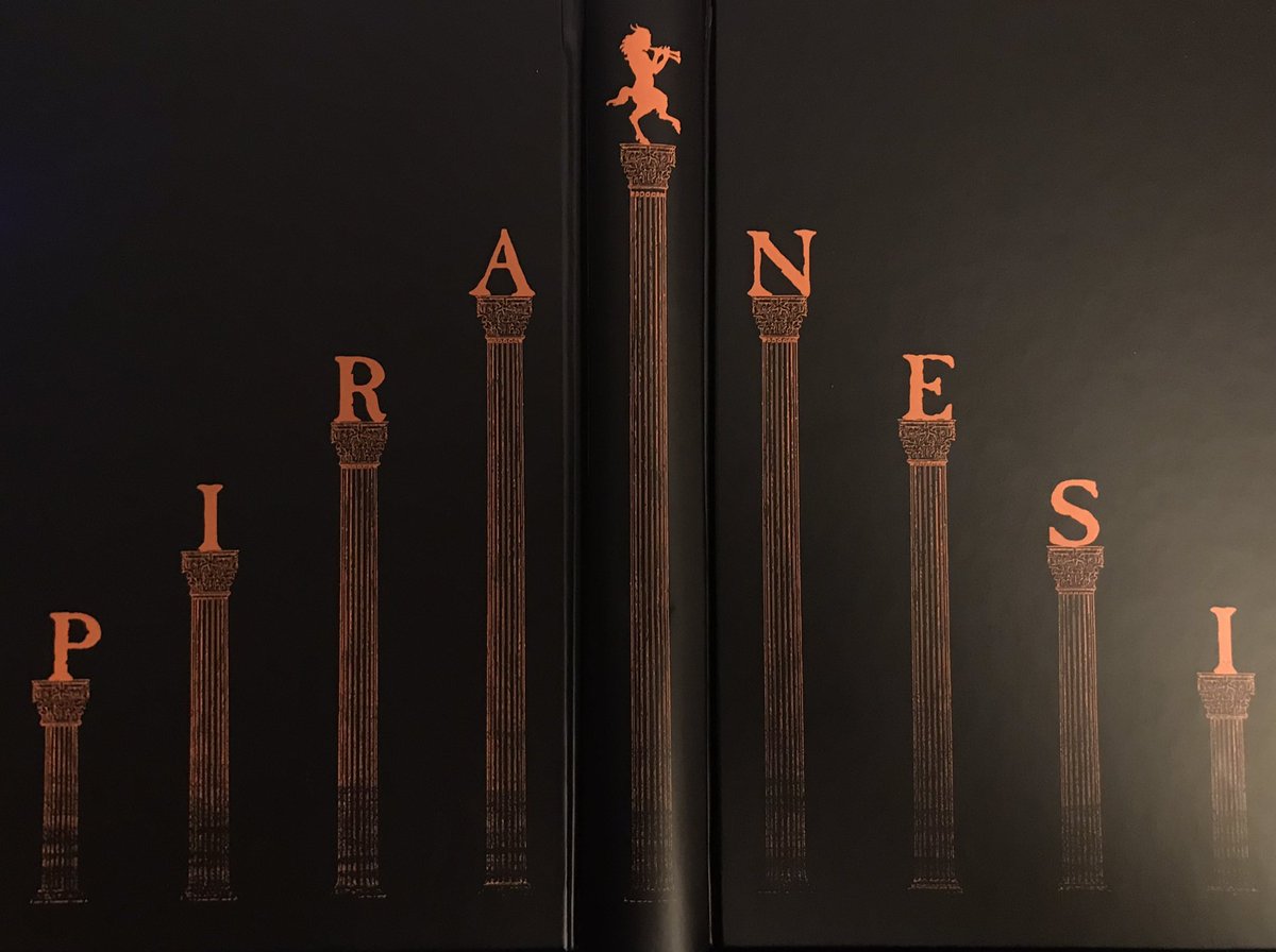 nirrean's tweet image. Hier fängt jetzt mein Lesejahr an: Piranesi von Susanna Clarke. Ich lese es gemeinsam mit meinen #DistantReading-Menschen. Bin schon sehr gespannt auf unsere erste Diskussion. 
!B