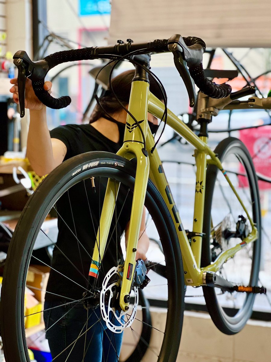 thebikedr's tweet photo. NEW Felt Broam 40! ✌️🏼 This fun gravel bike is now available! #felt #fun #feltfamily https://t.co/DrXhhPTfqt