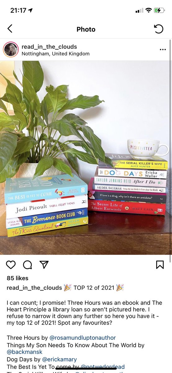 ErickaWaller1's tweet photo. Spot the dogs #booksof2021 https://t.co/8hyNWiIwpM