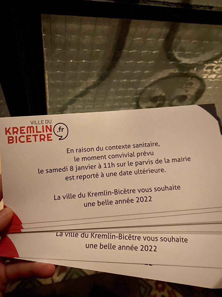 K_bicetre2020's tweet photo. Il nous prend pour des ignorants. Il fait distribuer un flyer dans les boîtes aux lettres pour annoncer l’annulation d’un événement. Coût de distribution 2 000€ + impression 1 000€ soit 3 000€ aux frais des contribuables.
Voilà comment Laurent dépense l’argent public. https://t.co/oCzMLaR6oS