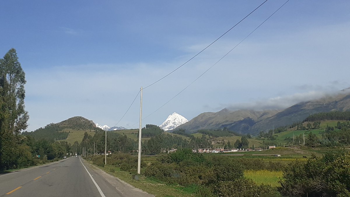 ljcisneros's tweet photo. Valle Sagrado de los Incas #Cusco #Peru #incaland El nevado Salkantay (6.271 msnm) a lo lejos #foto https://t.co/3UDes1A8xS