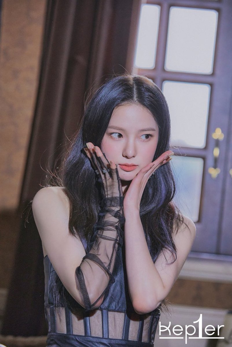 archivecyujin's tweet photo. she's so cute :( https://t.co/4Xy5m5RybW