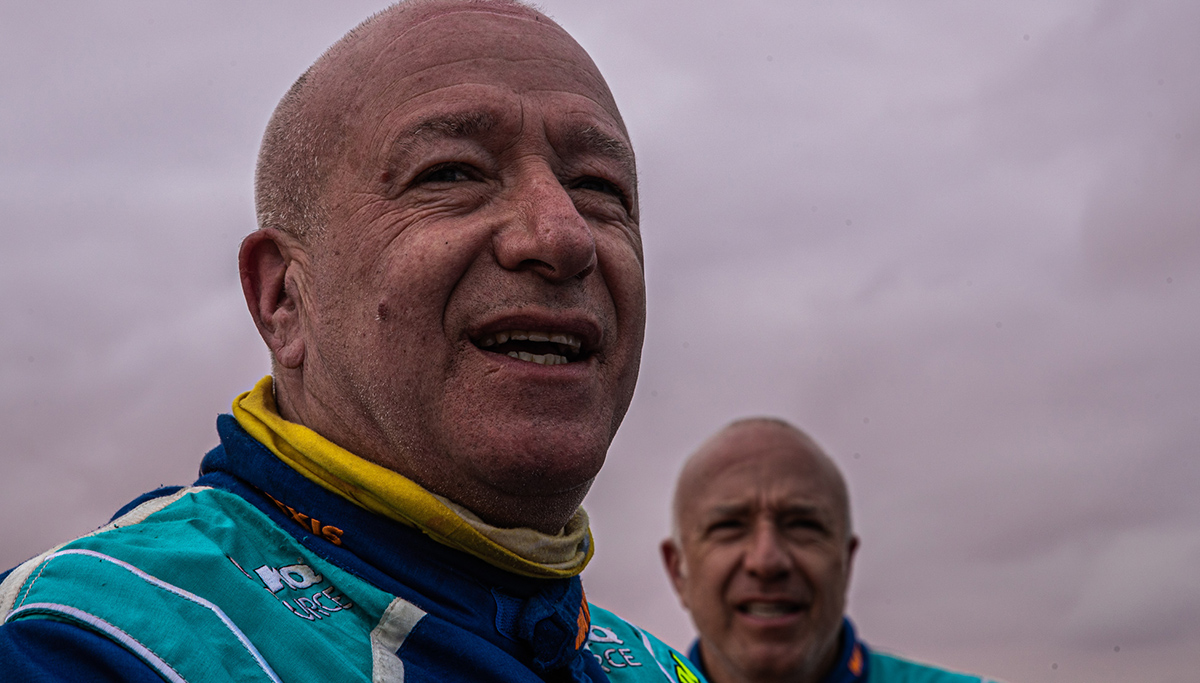 AutoInf89870323's tweet image. Tim en Tom Coronel vinden goede cadans in de duinen

Lees meer: auto-info.nl/site/12011/tim…

#timcoronel #tomcoronel @TimCoronel @TomCoronel #dakar #dakarrally #dakar2022 #dakarrally2022