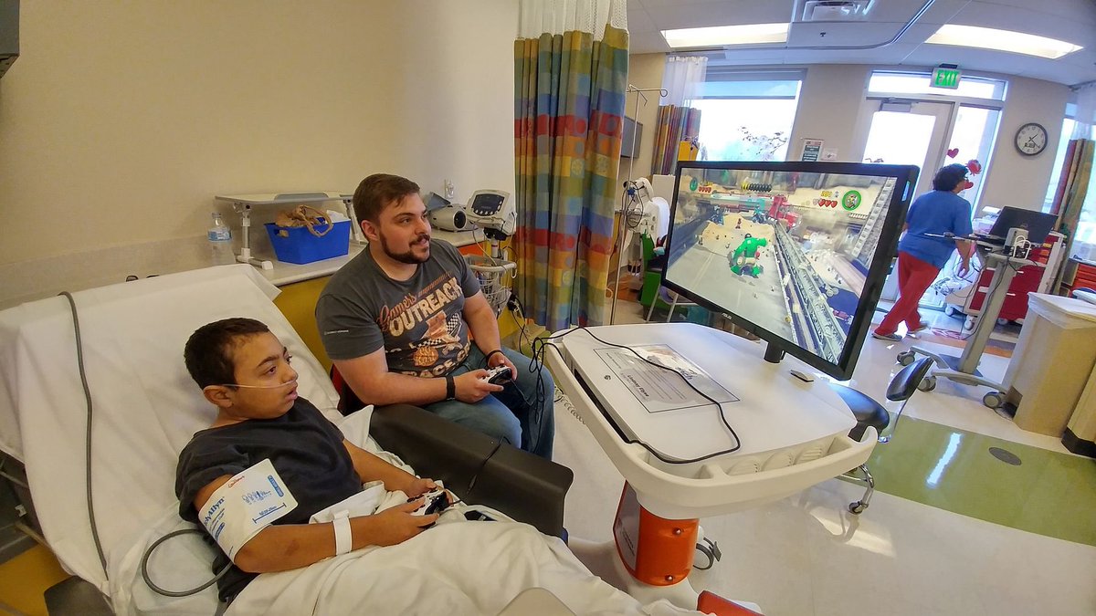Entxurage's tweet photo. If we raise $3,500 we can put portable gaming consoles in children’s hospitals! 

This is something I wanted to do for a long time and I will even donate HALF of the money needed if y’all help me get half way there! 

Help me help the kids. https://t.co/rasx0VdB1c https://t.co/Vp5ffMEaT2