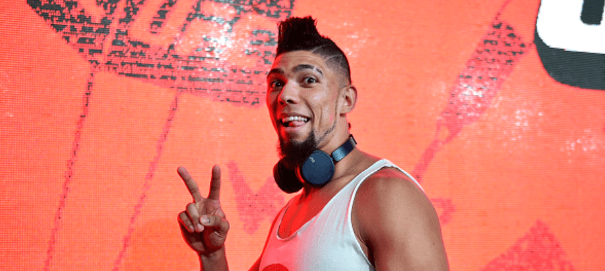Johnny Walker vs. Jamahal Hill toegevoegd aan UFC evenement op 19 februari in Las Vegas dlvr.it/SGT5H9