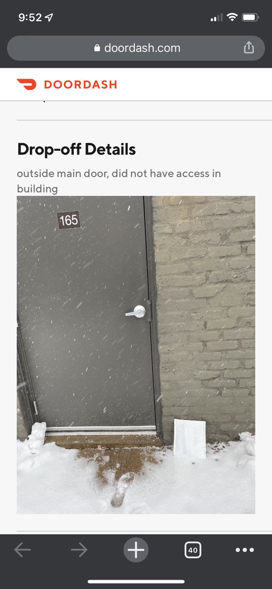 elle_talsma's tweet photo. @WiscoDisco @jburcum @vaulthealth I was never notified of my door dash delivery … they apparently left it by a service door(see photo). I never found it. https://t.co/8yKqhpJKaL