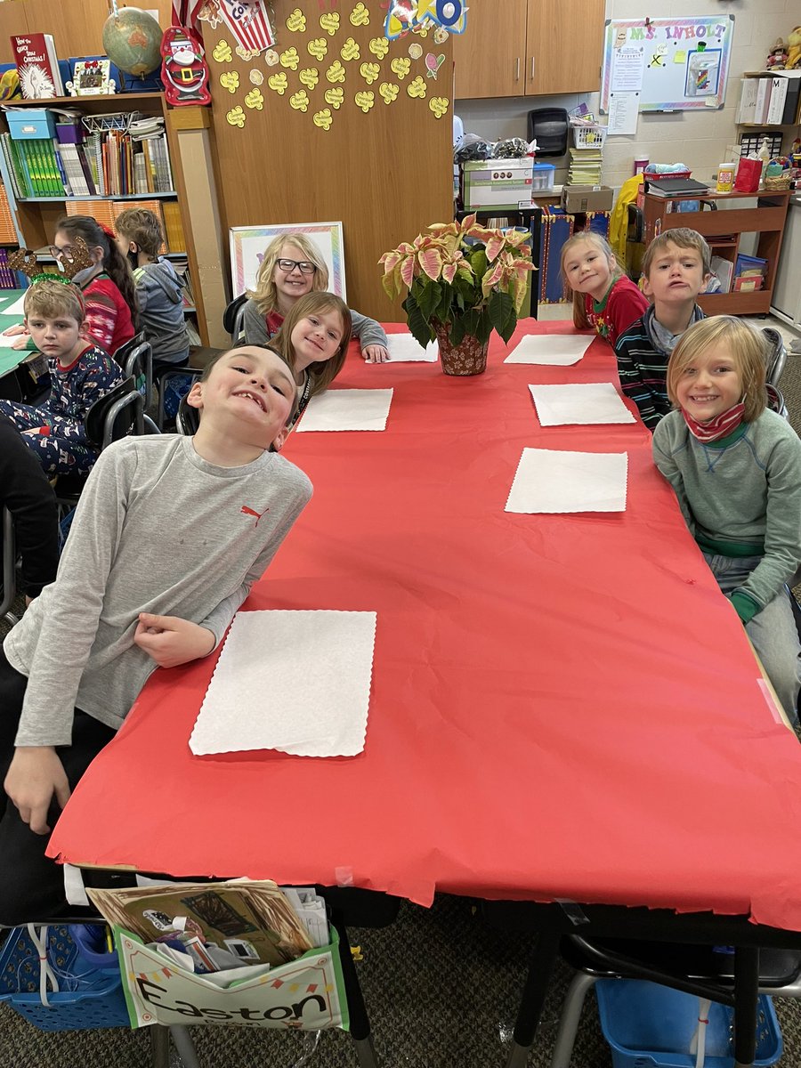 Simpson2ndgrade's tweet photo. Christmas Breakfast 2021! https://t.co/SnGWXaYzbW