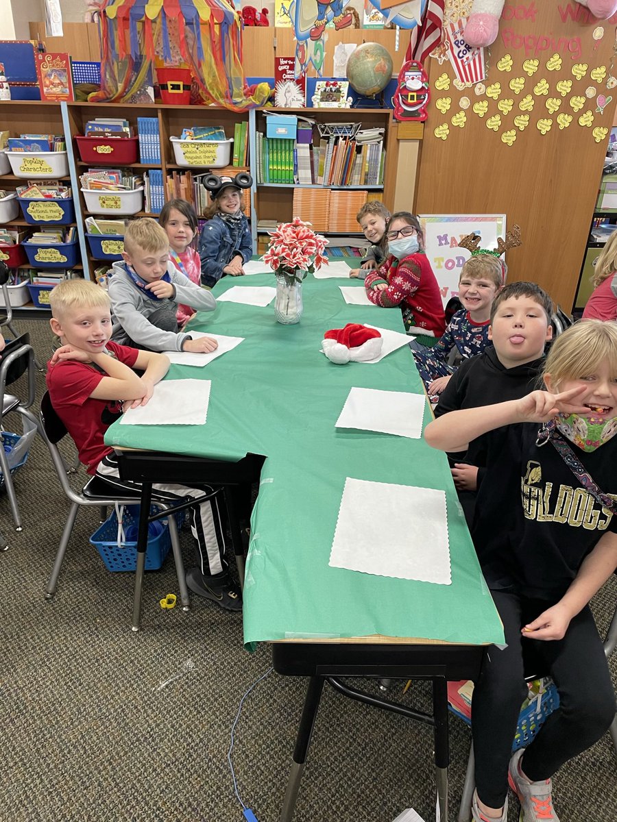Simpson2ndgrade's tweet photo. Christmas Breakfast 2021! https://t.co/SnGWXaYzbW