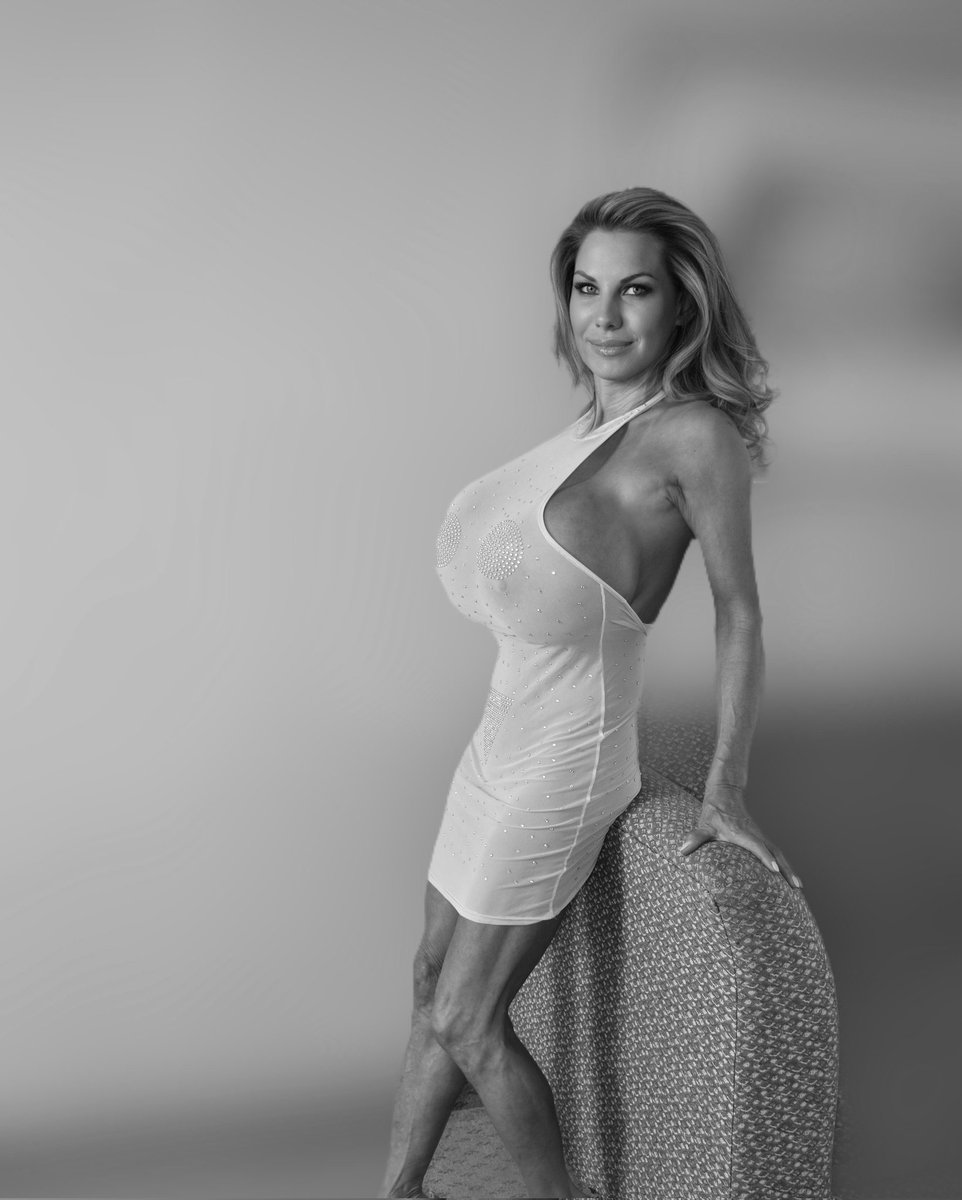 Burda (@burdadoris) on Twitter photo 