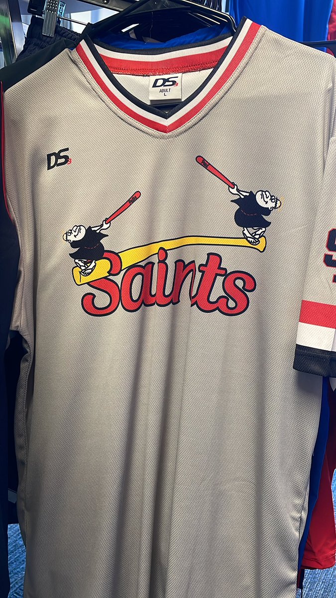 Just a few days away from <a href="/ABCA1945/">ABCA</a>. Get your name in the drawing for FREE jerseys just by retweeting this tweet!