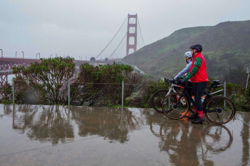 CSAC_Counties's tweet photo. More precipitation has fallen on California in the last few months than in prior 12-month span. Recent downpours &amp; storms boosted state’s precipitation volume to 33.9 trillion gallons so far for the water year that began Oct. 1. https://t.co/fViUmKrkbO h/t @jesssmflores #CAWater https://t.co/1dXjeVL11r
