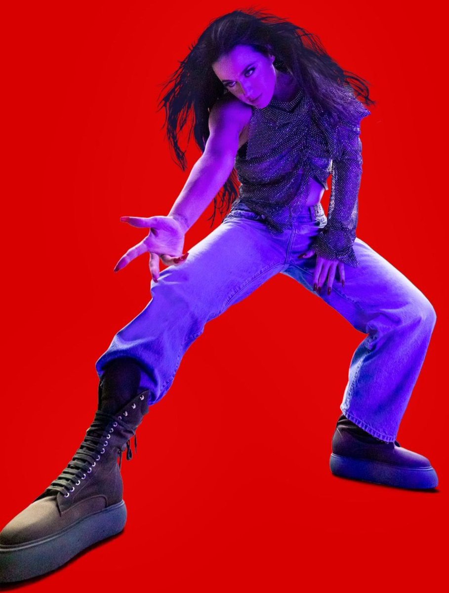 katyperryshub tweet picture