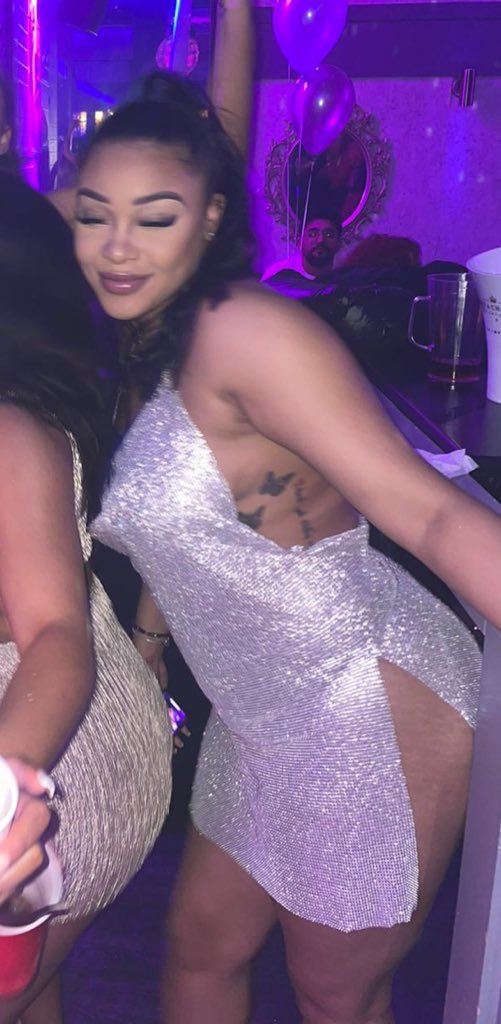 destinyjxdeca's tweet photo. I recently ordered from @SorelleUK which is one of my favourite brands. The dress subsequently fell apart within an hour. I contacted them in regards to the dress malfunction and I can not believe how they have responded. ( see below ) https://t.co/IK0q8krG9N