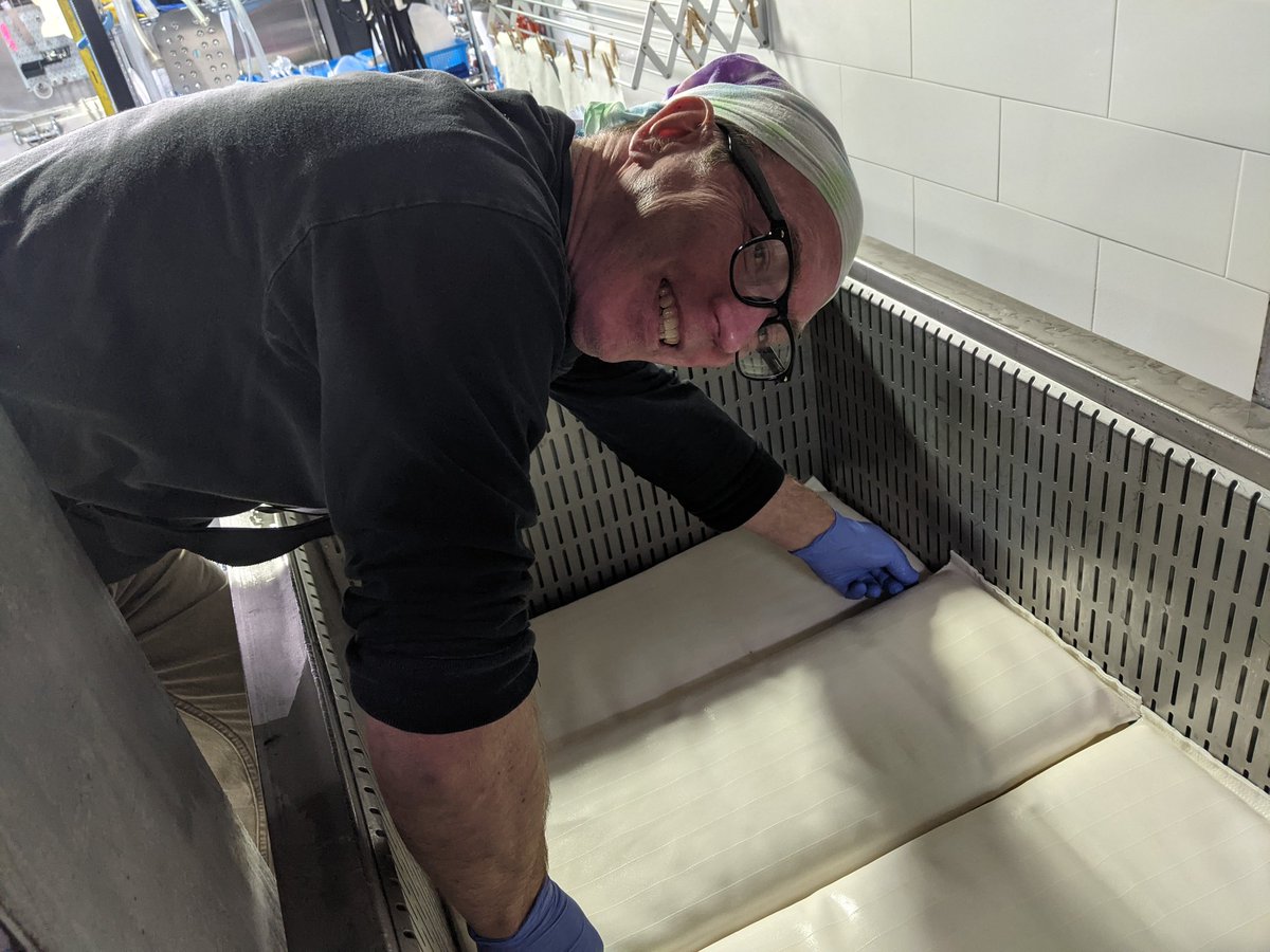 SequoiaSake's tweet photo. First pressing of this year. Happy New Year!!!

#sake #craftsake #sanfrancisco #sanfranciscosake #craftbrewery #koji #kojibuildscommunity #sakekasu #sakemaking #ginjo #ginjosake #drinklocal #drinklocalsake https://t.co/FIzYMHW0J1