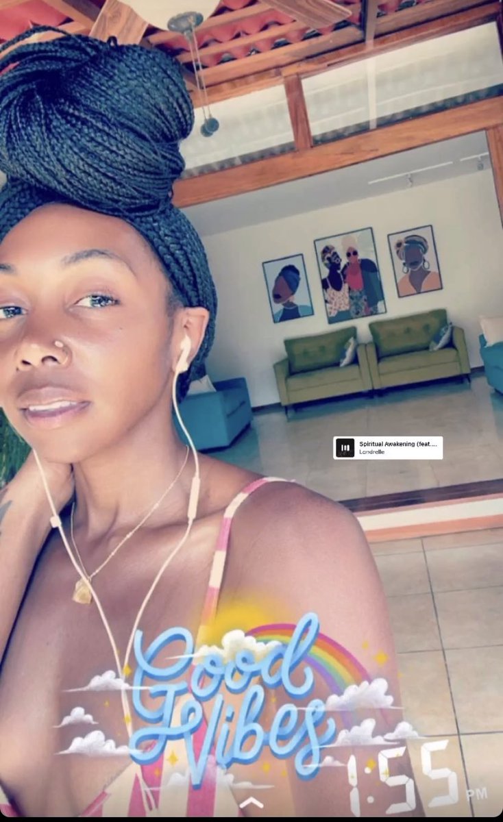 ForeverBrit1's tweet photo. Its The Melanin 4Me! #SkinPopping https://t.co/nzKX5wJWYx