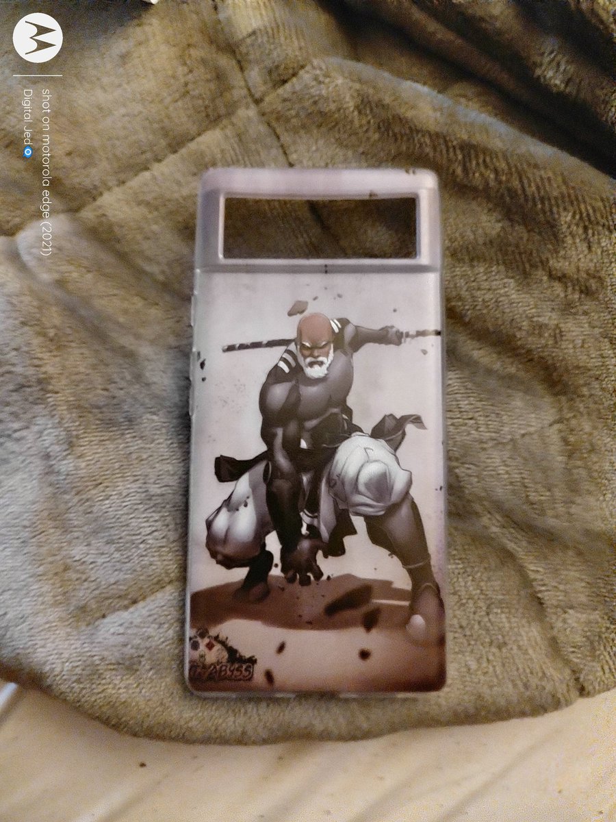 WrldsGr8stGeeks's tweet photo. When you receive that @k_o_abyss drip for your @madebygoogle Pixel 6. 🙌🏿✊🏿 Got the case off of @etsy. Def going to get more Indie Comics characters on cases!! #KnightofAbyss #HiroshiX #Pixel6 #MadeByGoogle #Etsy https://t.co/zsw6VZSzrt