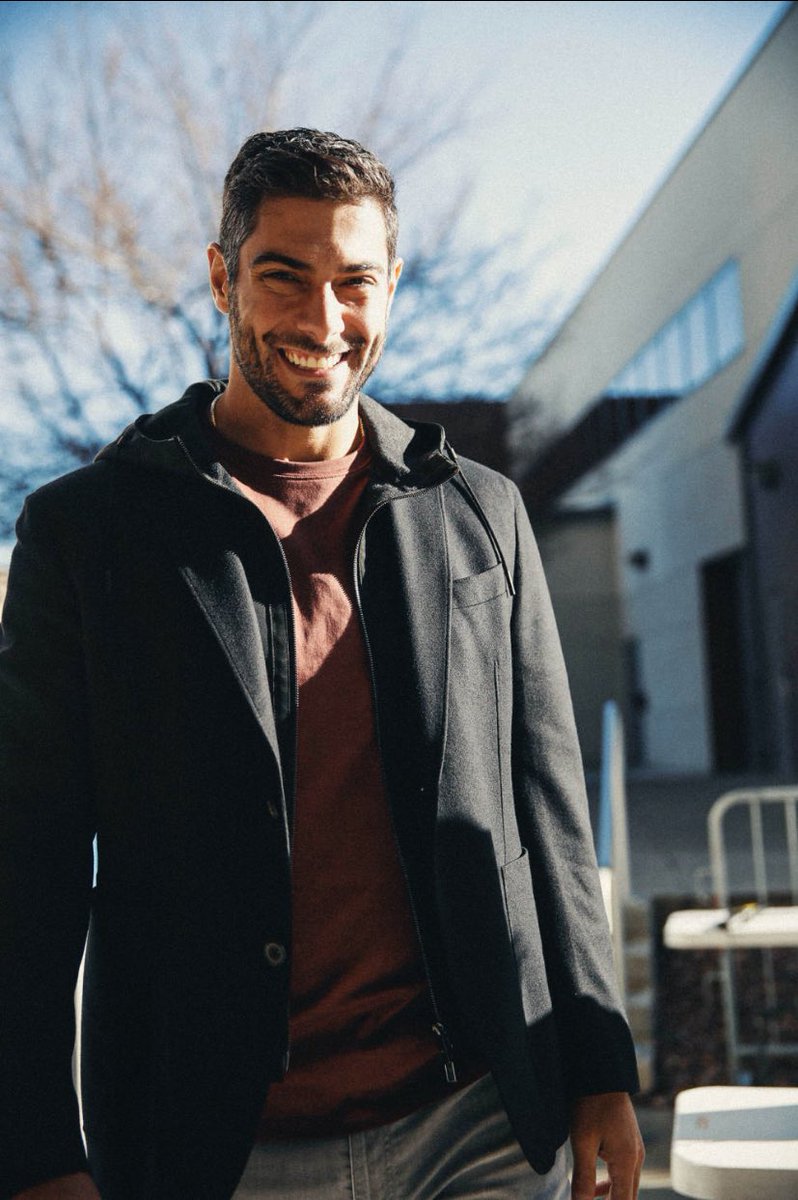 snowbubbleon's tweet photo. A New Year may be beginning but @JimmyG_10 gets more handsome every time! Happy Man Crush Monday!🏈 @49ers #FTTB #MCM #VictorMonday https://t.co/1RliiLEWzo