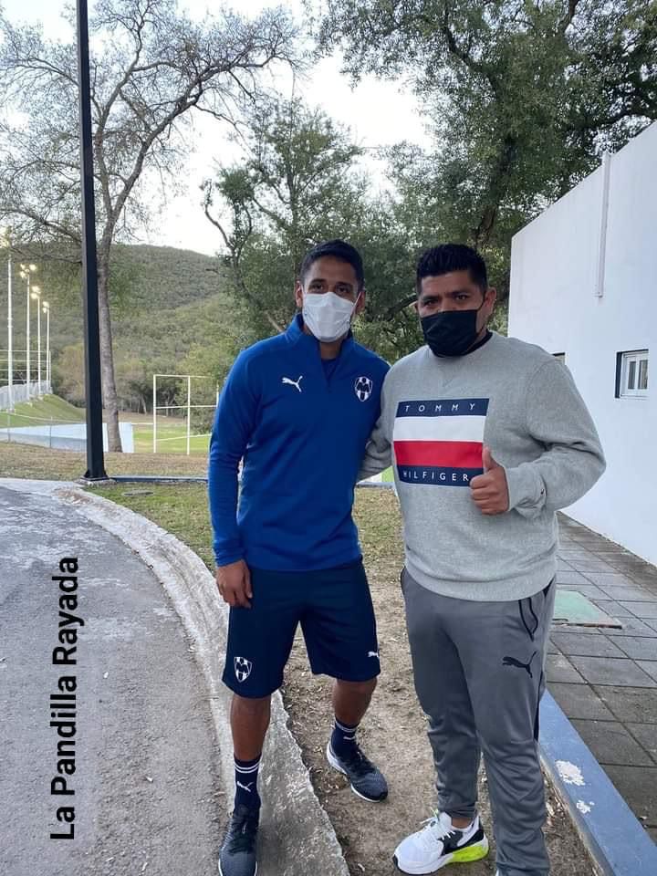 SancadillaNorte's tweet photo. Circula foto de Luis Romo vistiendo de Rayado. https://t.co/a4Oz3Q2dPG