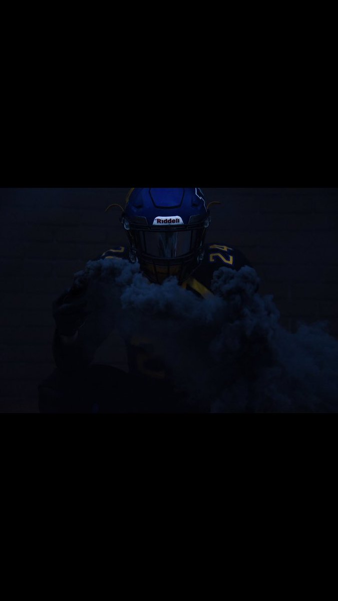 Larrywilliams_2's tweet photo. After a great conversation with ⁦@CoachHinojosWBU⁩ I have received my first offer from ⁦⁦@WaylandBaptist ⁦@Coach_Cluley⁩ ⁦@coachvint⁩ ⁦@806HsscConnect⁩ https://t.co/uqaHMNvuZT
