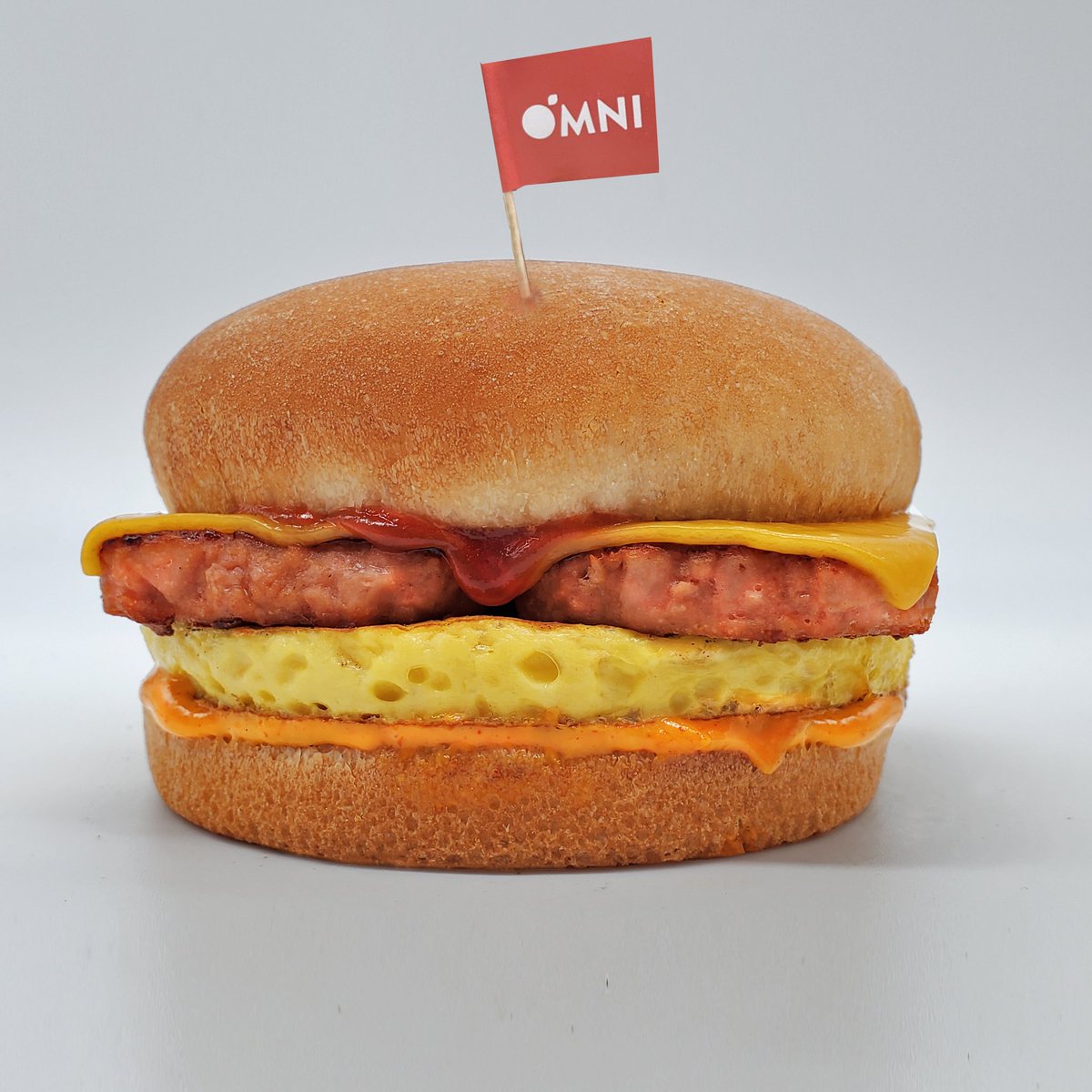 Honeybeeburger's tweet photo. This little piggy went weeeee! Grab your $5 Piggy Bee before they're gone! Featuring OmniPork Luncheon (odd name, great product).
https://t.co/vAazHPNH1T https://t.co/Br4s2i0RTY