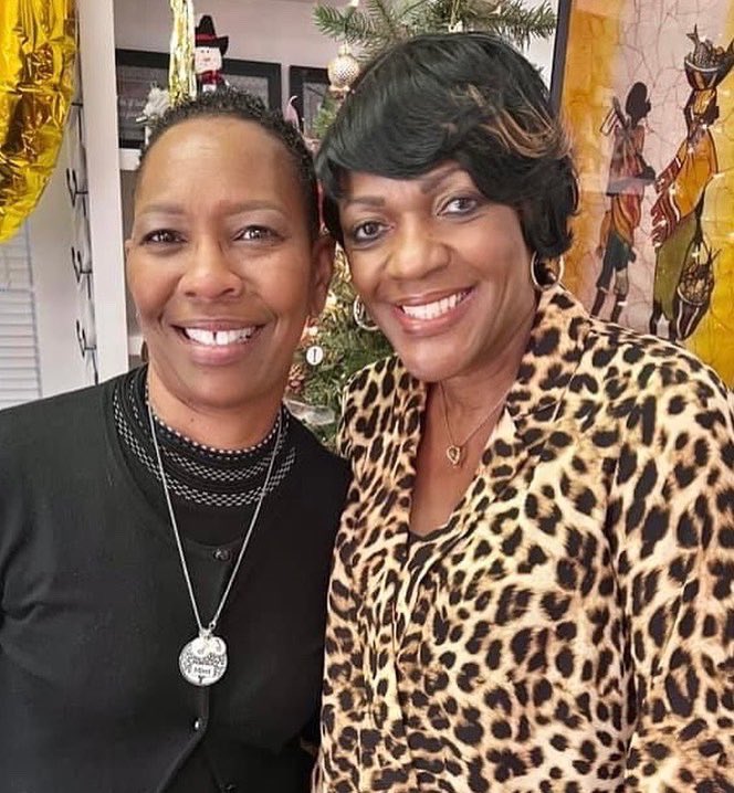 WSAVTinaTS's tweet photo. Today is Buddy Check 3 day. Please do your breast self exam!
Tonight at 6:21 on @WSAV, I will introduce you to a SC woman
thriving and surviving thanks to advice from her OB GYN who just happens to be a close friend.
#WSAV #BuddyCheck3 π https://t.co/bf2kaYPdj2