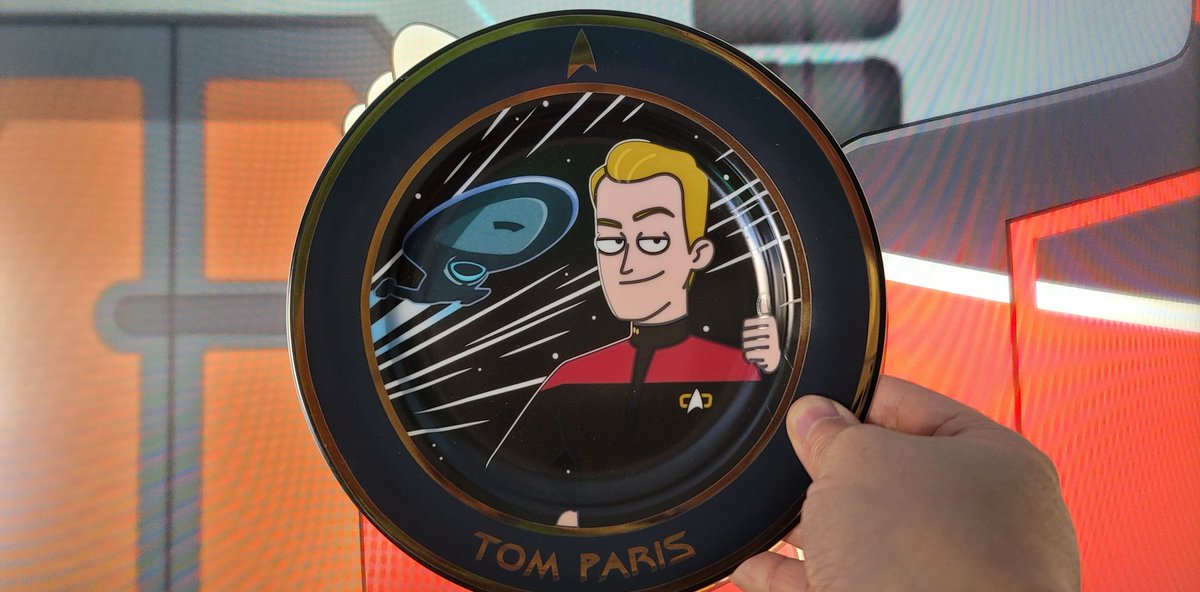 ntrprise2's tweet photo. @TrekUnlimited In the flesh, or rather, in the ceramic? It just like in Lower Deck! #TomParisPlate https://t.co/Us5TlzEzcl
