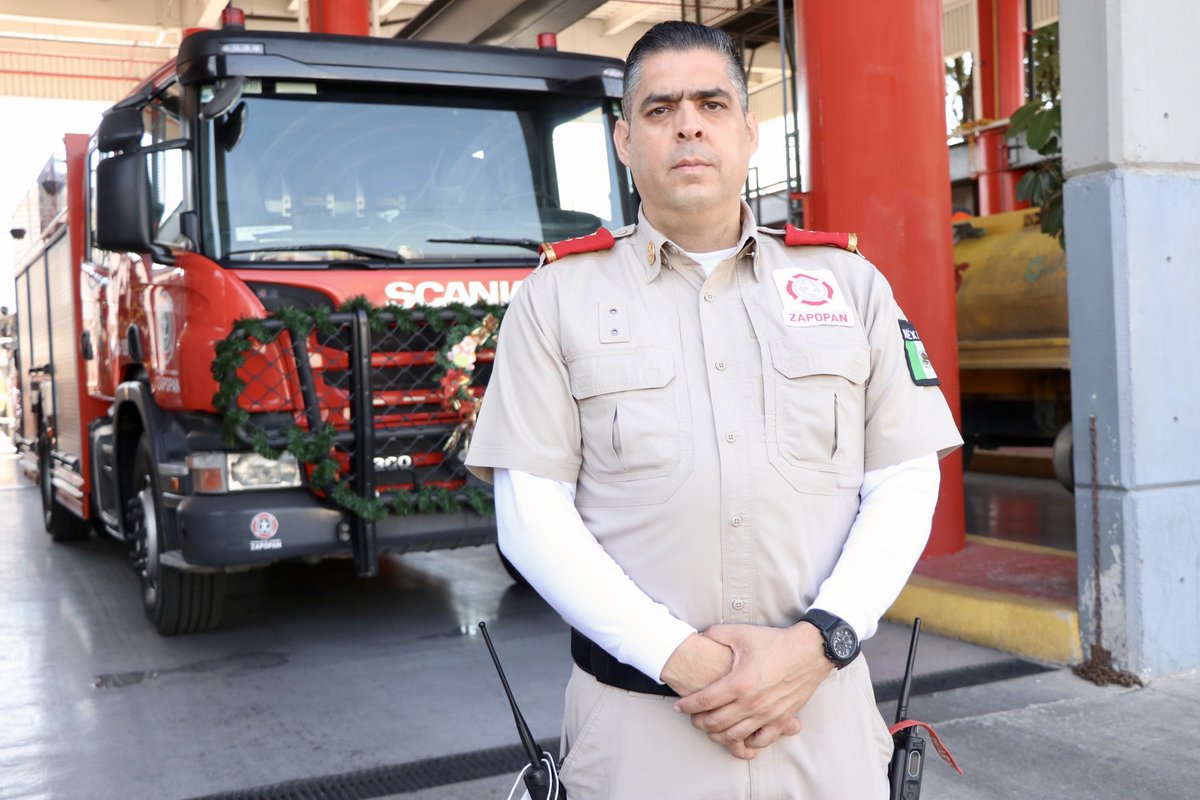 JuanJoseFrangie's tweet photo. Quiero agradecer el operativo decembrino realizado por las y los elementos de @UMPCyBZ, @PoliciaZapopan y la Dirección de @InspZapopan, en donde se decomisaron alrededor de 190 kilos de pirotecnia. https://t.co/y5ySiIjvTn