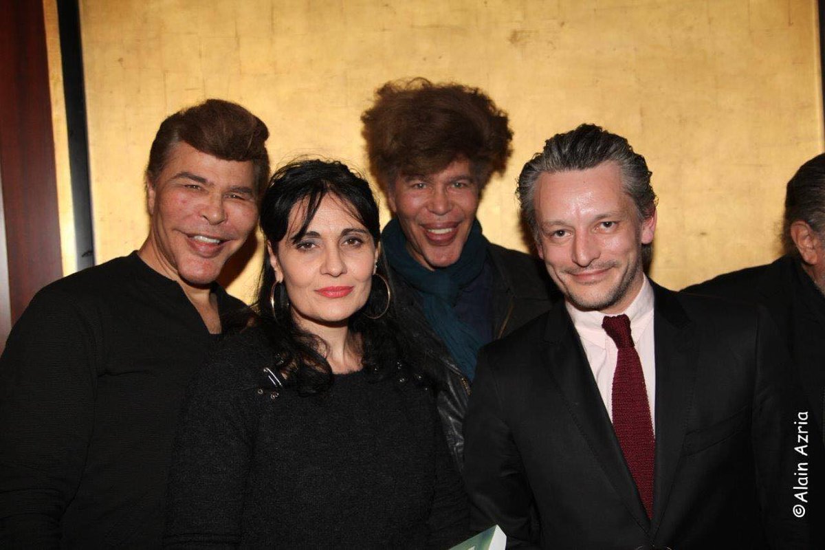 Hugo Horiot (@hugohoriot) on Twitter photo RIP Igor & Grichka #Bogdanoff. Vous étiez des êtres d’exception capables de repousser n’importe quelles limites et nos moments partagés, trop courts hélas, m’étaient précieux. Merci pour tout, je suis heureux d’avoir croisé votre chemin et d'avoir été votre ami <a href="/les_bogdanoff/">Les Bogdanoff</a> . RIP Igor & Grichka #Bogdanoff. Vous étiez des êtres d’exception capables de repousser n’importe quelles limites et nos moments partagés, trop courts hélas, m’étaient précieux. Merci pour tout, je suis heureux d’avoir croisé votre chemin et d'avoir été votre ami <a href="/les_bogdanoff/">Les Bogdanoff</a> .