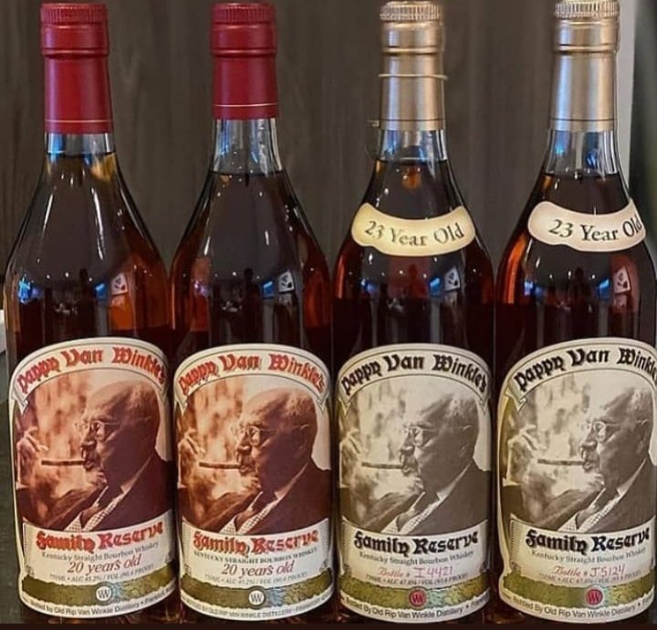 What a great collection 2 bottles of pappy 20 and 2 bottles of pappy 23 years Available for $4500 including shipping don't miss out inbox if interested cheers 🥃🥃🥃 
#buffalotrace
#buffalodistillery
#blanton's
#eaglerare
#bourbonfind
#michter's
#kentuckybourbon
#fourroses
#pappy