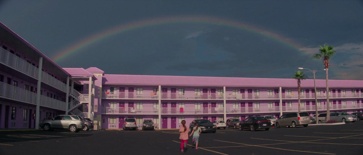 TheCinesthetic's tweet photo. The Florida Project (2017) dir. Sean Baker https://t.co/eJr1TA91nb