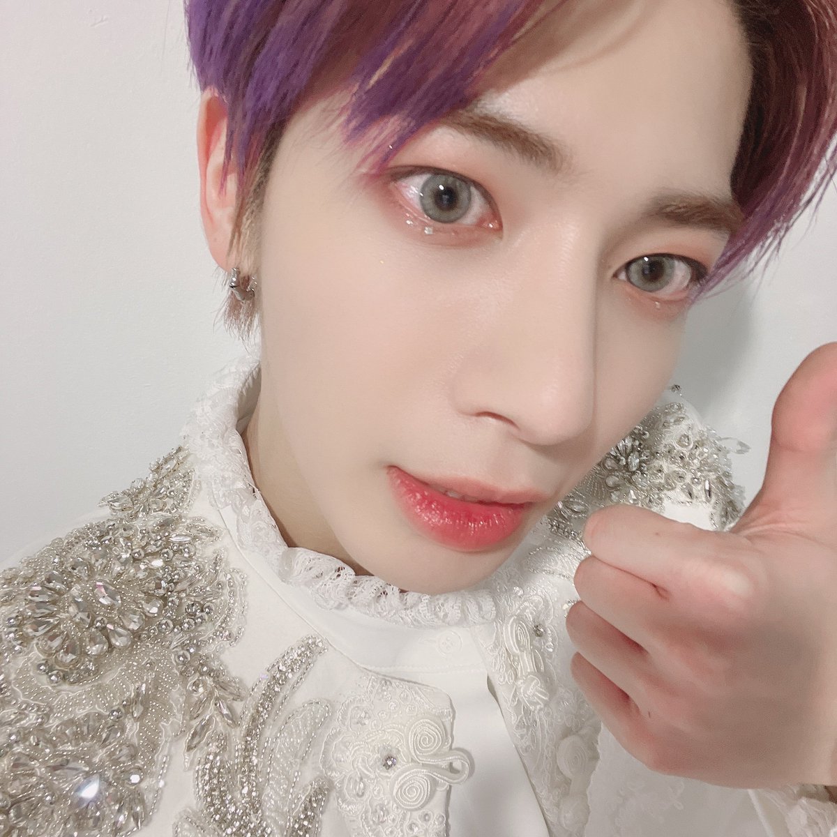 lulkdi's tweet photo. [twıtter update 📸] 🎅❄HAPPY HOLIDAY❄🎅 #태현 #TAEHYUN https://t.co/JLqa6hNqMX