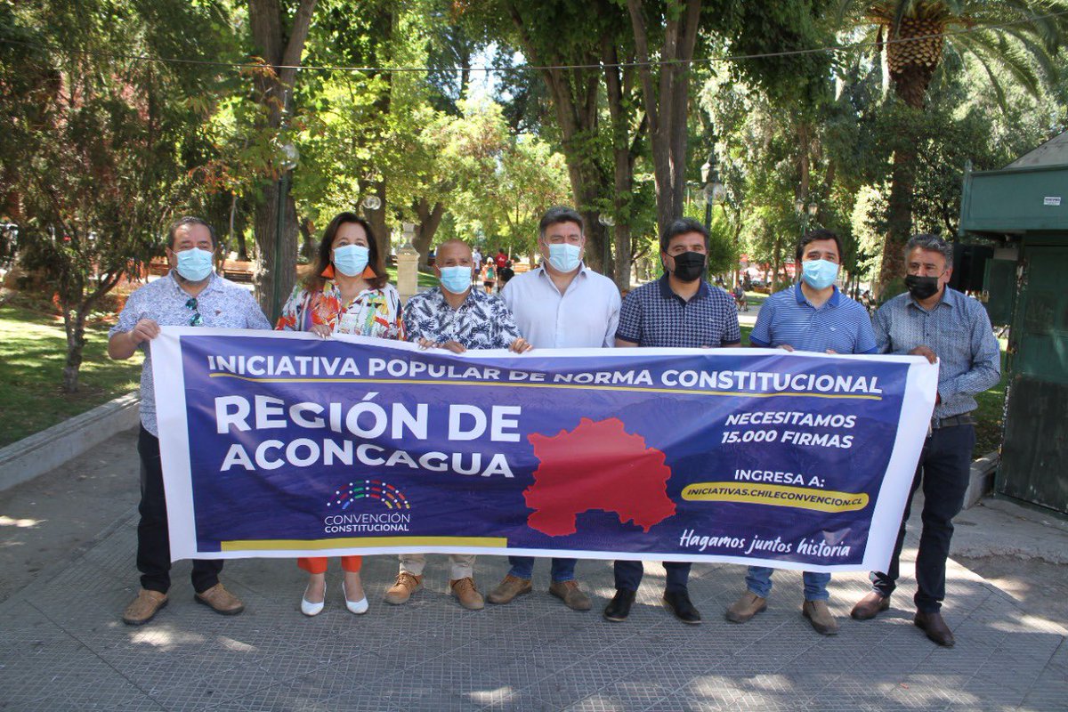 cgomezcas's tweet photo. ⭕️ Hoy junto a movimientos sociales y autoridades invitando a los vecinos de las Provincias de Aconcagua a firmar por la iniciativa popular de norma Constitucional por la Región de Aconcagua 💪🏻
#RegiondeAconcagua https://t.co/8z4FgV0ZMU