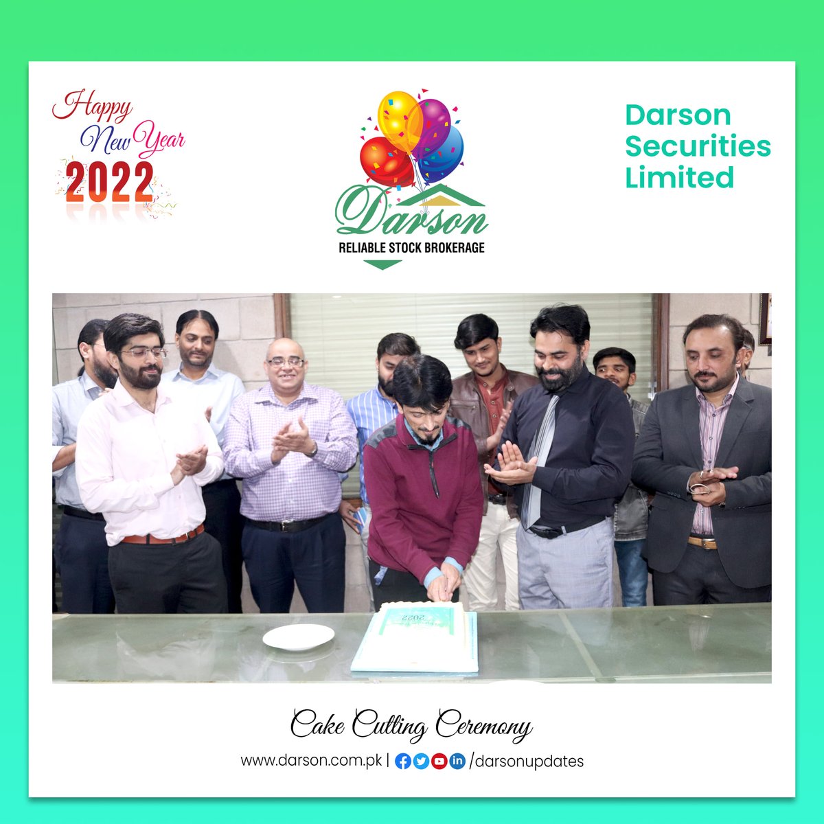 DarsonUpdates's tweet photo. Happy New Year !! From #darson #securities 

#NewYear2022 https://t.co/Qo5YPYMLyl