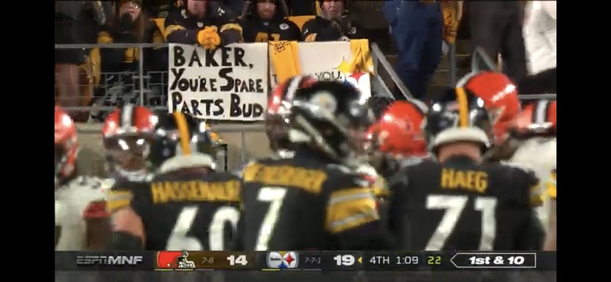 RealCoachYoast's tweet photo. Ruthless blue collar insult to Baker here @Jerrythekid21 @BarstoolBigCat https://t.co/gjLwoepzQY