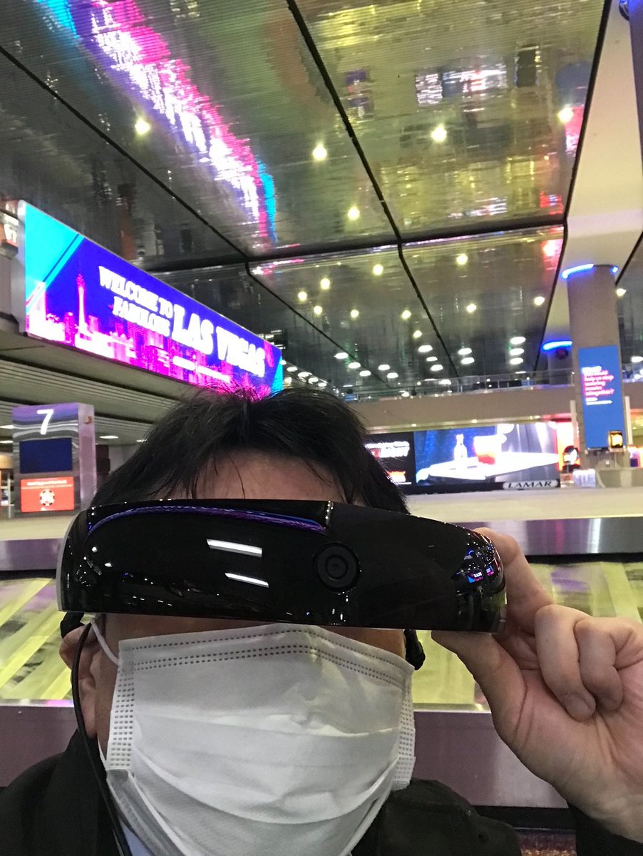 ViXion_inc's tweet photo. 《ViXion初海外進出！CES2022現地リポート〜現地到着〜》

この度、1月5日(水)〜1月7日(金)米国ネバダ州ラスベガスで開催される「CES2022(世界最大級の家電見本市)」内の合同出展『JAPAN TECH2022』にて、ViXion株式会社が出展させて頂くこととなり、
先程、弊社担当が現地に到着しました！ https://t.co/R74ZUIi9AS