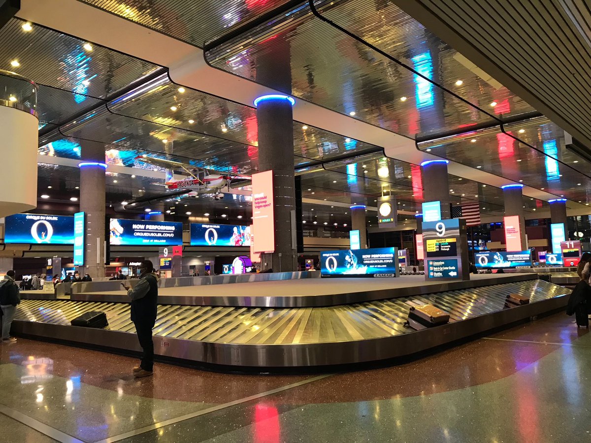 ViXion_inc's tweet photo. 《ViXion初海外進出！CES2022現地リポート〜現地到着〜》

この度、1月5日(水)〜1月7日(金)米国ネバダ州ラスベガスで開催される「CES2022(世界最大級の家電見本市)」内の合同出展『JAPAN TECH2022』にて、ViXion株式会社が出展させて頂くこととなり、
先程、弊社担当が現地に到着しました！ https://t.co/R74ZUIi9AS