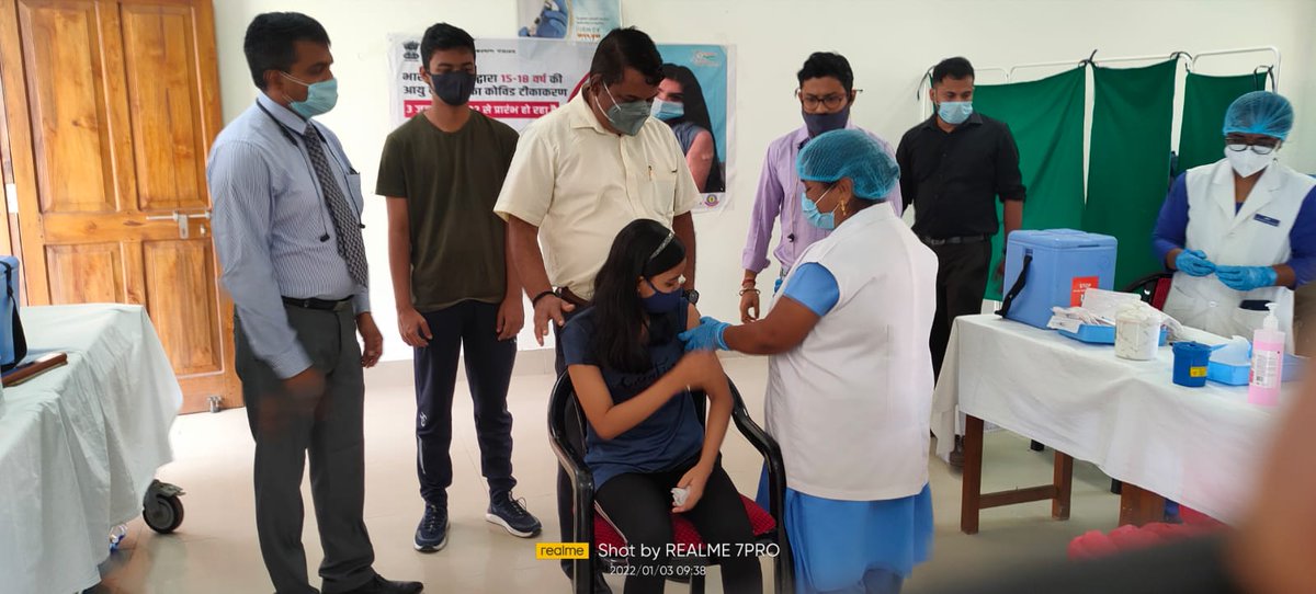 NHM_ANIslands's tweet photo. COVID-19 vaccination for children between 15-18 years of age begins in Andaman and Nicobar islands.
1486 doses of covaxin administered to children on the first day i.e. 03/01/2022 https://t.co/DFnDCOIz3q