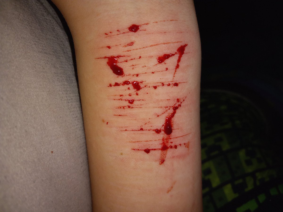 LSER66722307's tweet photo. TW//SH 
.
.
.
.
.
.
.
.
.
.
.
.
.
.
.
Had a little fun
Catscratchestwt barcodetwt styro redbreadtwt 198twt sh twt ouchietwt beanstwt https://t.co/m0uSS3J4fe