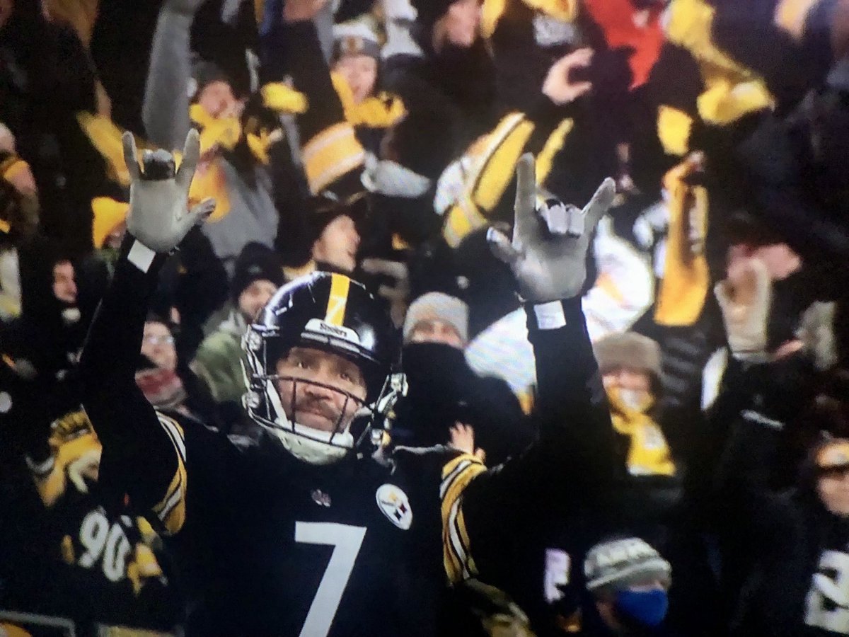 What a home game ending for ⁦<a href="/_BigBen7/">BigBen7.com</a>⁩ !! WoW!! ⁦<a href="/steelers/">Pittsburgh Steelers</a>⁩ #steelers #CLEvsPIT #PITvsCLE #NFL ⁦<a href="/NFL/">NFL</a>⁩