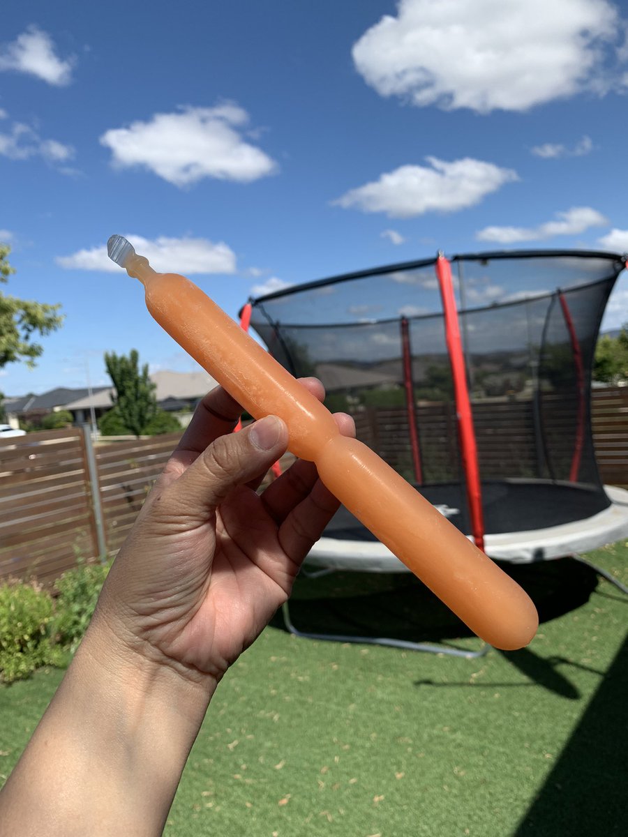 simeone_l's tweet photo. Day 4: Ice pops on a very hot day 🔥

#365gratefuls2022 https://t.co/veOvdqsXSe